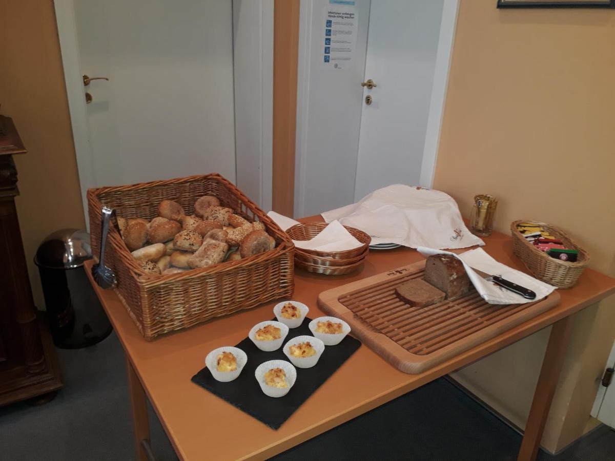 Hotel Garni Am Markt - Businesshotel - Fruehstuecksbuffet - Fahrradabstellplatz - Hunde Willkommen 科堡新城 外观 照片