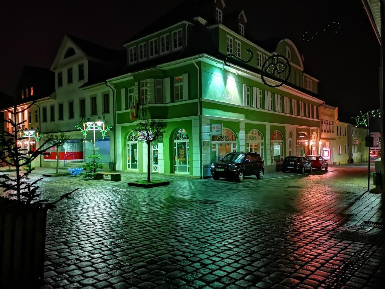 Hotel Garni Am Markt - Businesshotel - Fruehstuecksbuffet - Fahrradabstellplatz - Hunde Willkommen 科堡新城 外观 照片