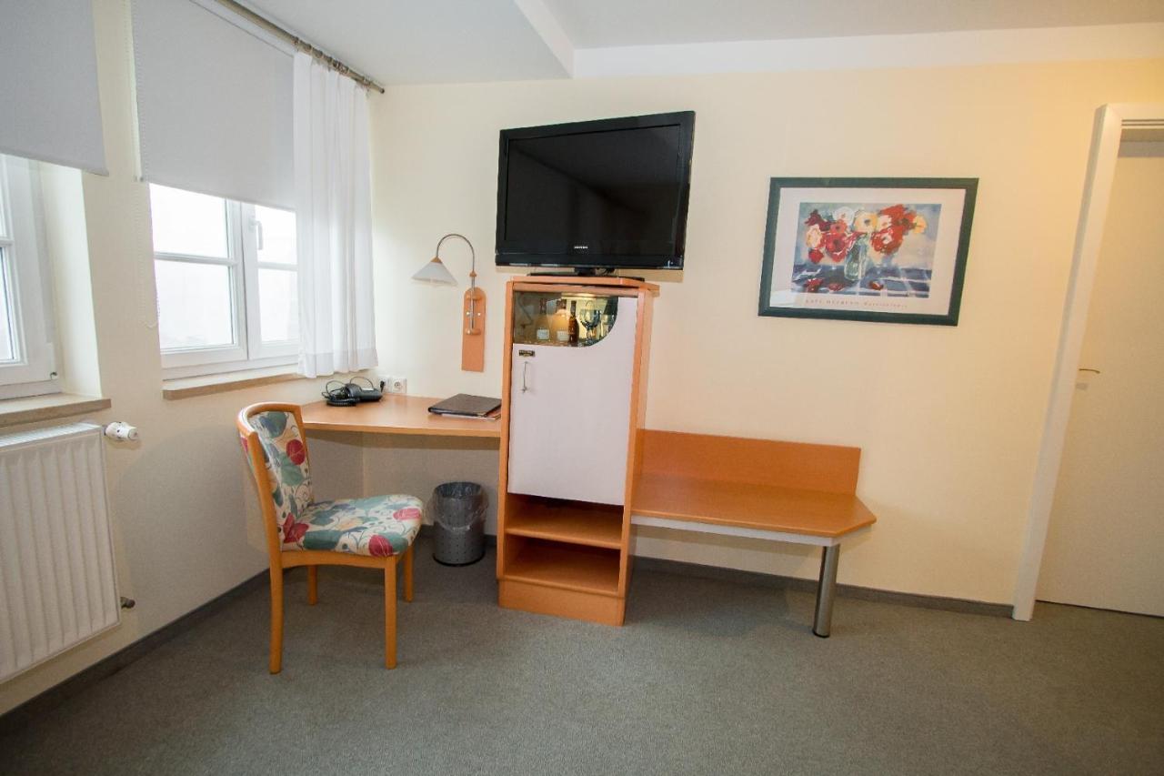 Hotel Garni Am Markt - Businesshotel - Fruehstuecksbuffet - Fahrradabstellplatz - Hunde Willkommen 科堡新城 外观 照片
